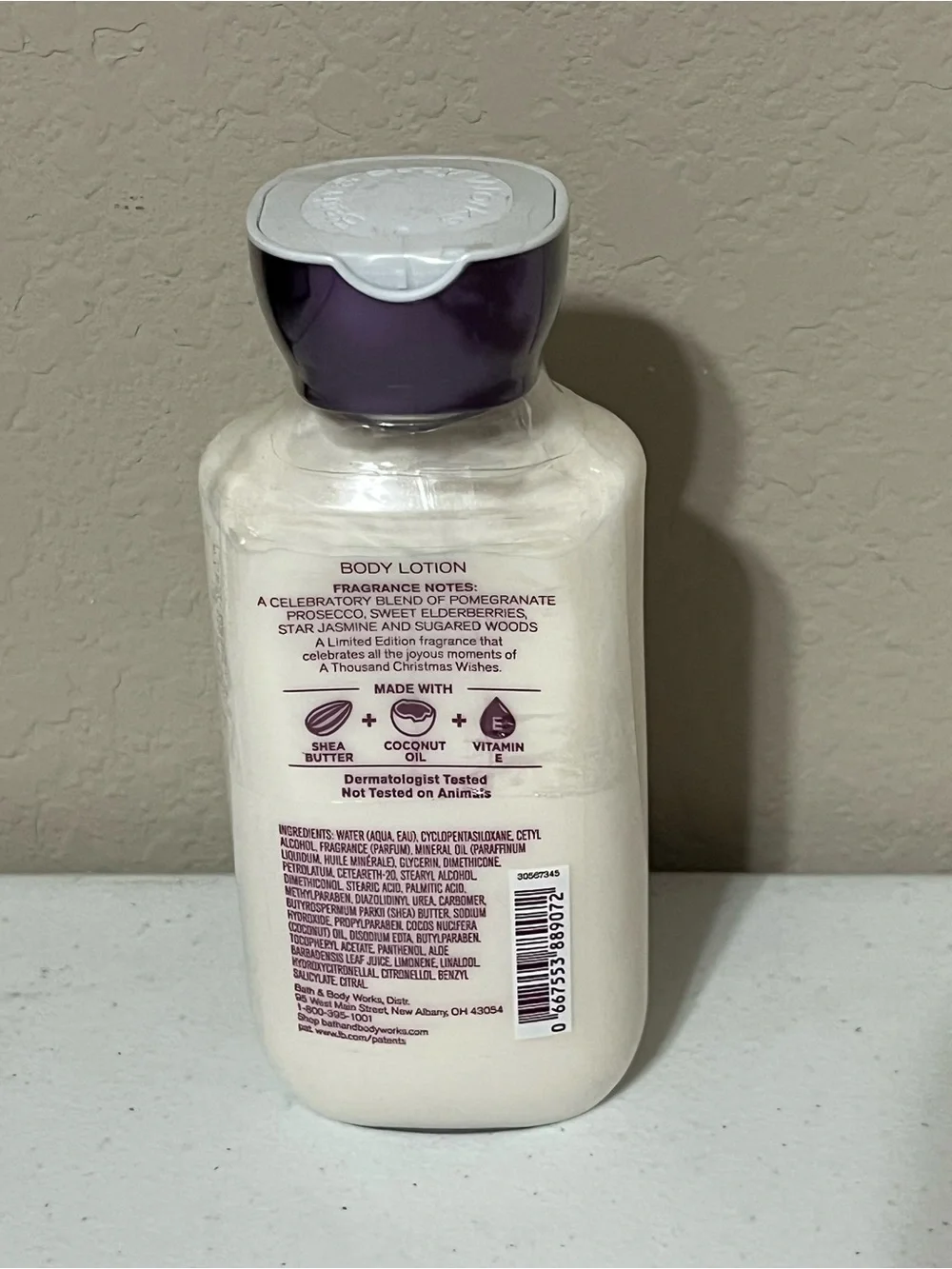 Bath & Body Works a Thousand Christmas Wishes  24 HR Moist Body Lotion 8 fl oz